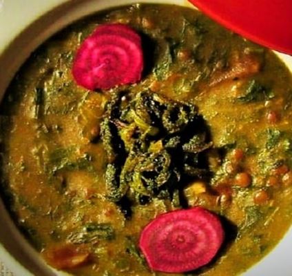 Brote und Eintöpfe aus Kurdistan, gesunde, nahrhafte und köstliche Gerichte.